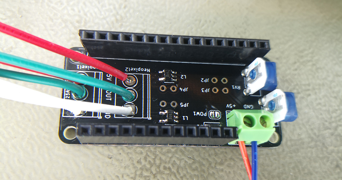 Solder Jumpers make the wing configurable